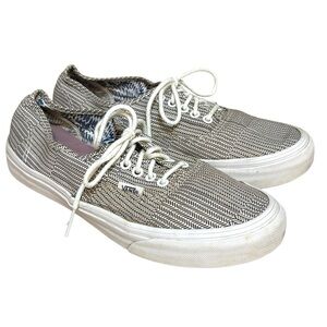 Vans Off The Wall sneakers white black print lace up casual shoes 8.5 US women’s